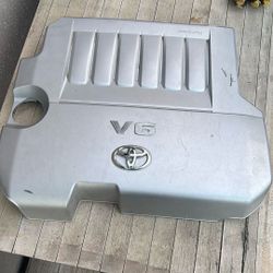 2008-2016 Toyota Highlander Engine Cover OEM