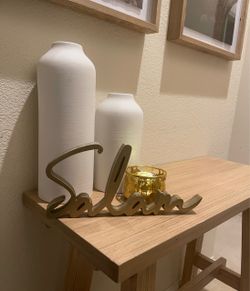 Set of 2 Modern White Textured Vases