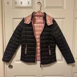 Women’s Black & Pink Lightweight Puffer Jacke