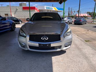 2015 Infiniti Q70