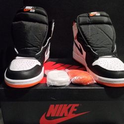 Air Jordan 1 Electro Orange