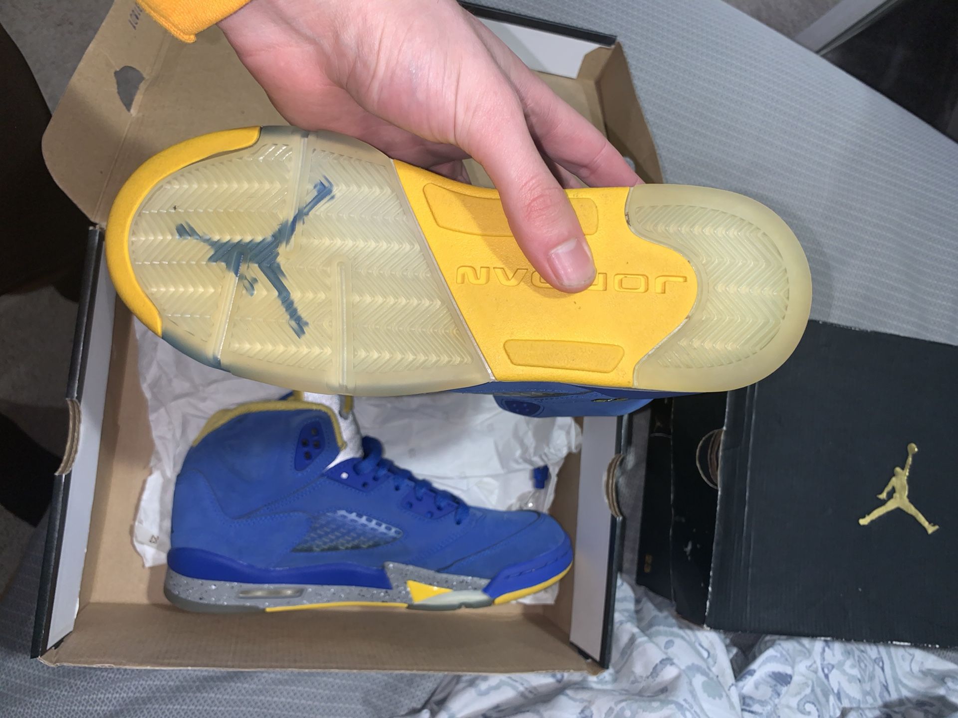 Jordan 5 Laney Size 7y