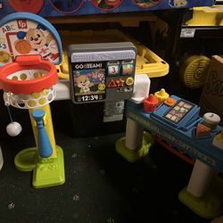 Fisher Price Sport Activity Center
