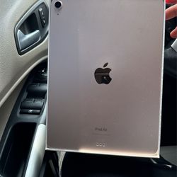 iPad Air 5Th Generation 64GB