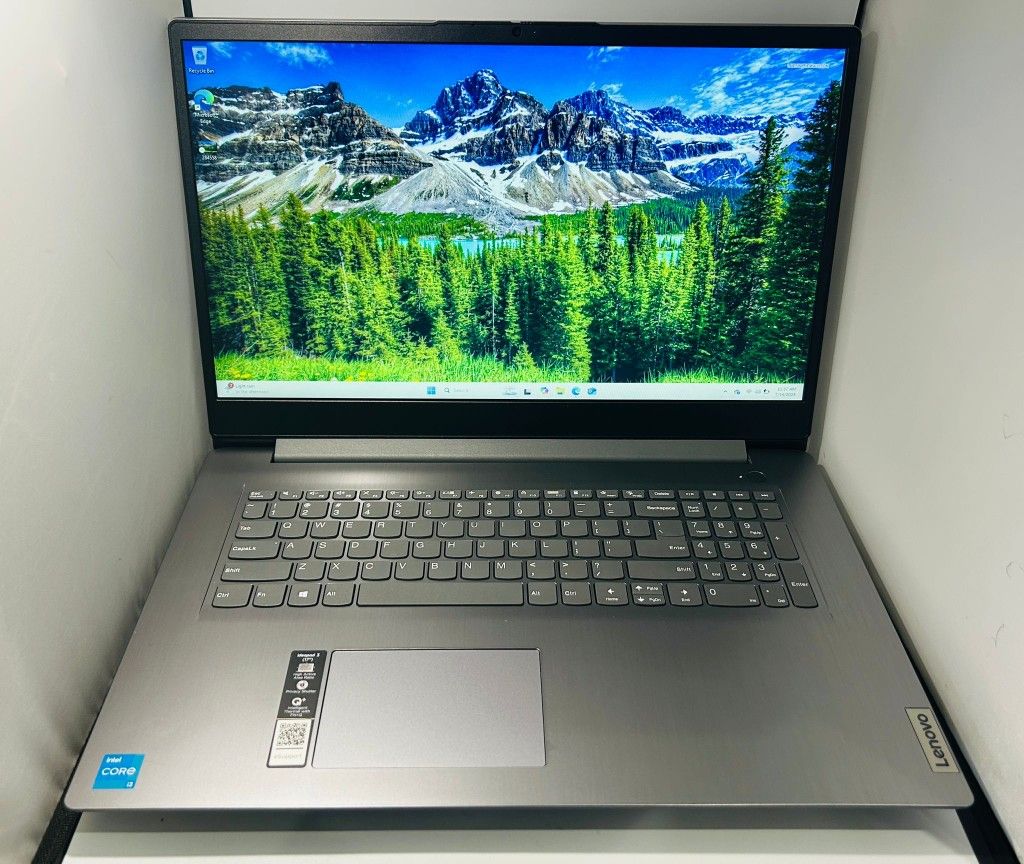 Lenovo iDeaPad 82H9 17.3” Intel Core i3-1115G4 3.0Ghz 12GB 256GB SSD Windows 11