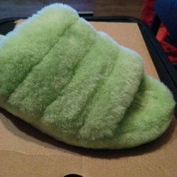 UGG FLUFF YEAH SLIPPERS 