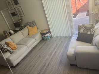 Aidan IV Sofa /Couch