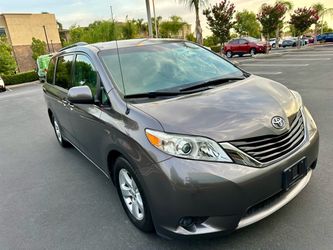 2013 Toyota Sienna