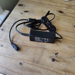 Coolerguys 100-240V AC to 12 & 5V DC 4pin Molex 2A Power Adapter With On/Off Switch