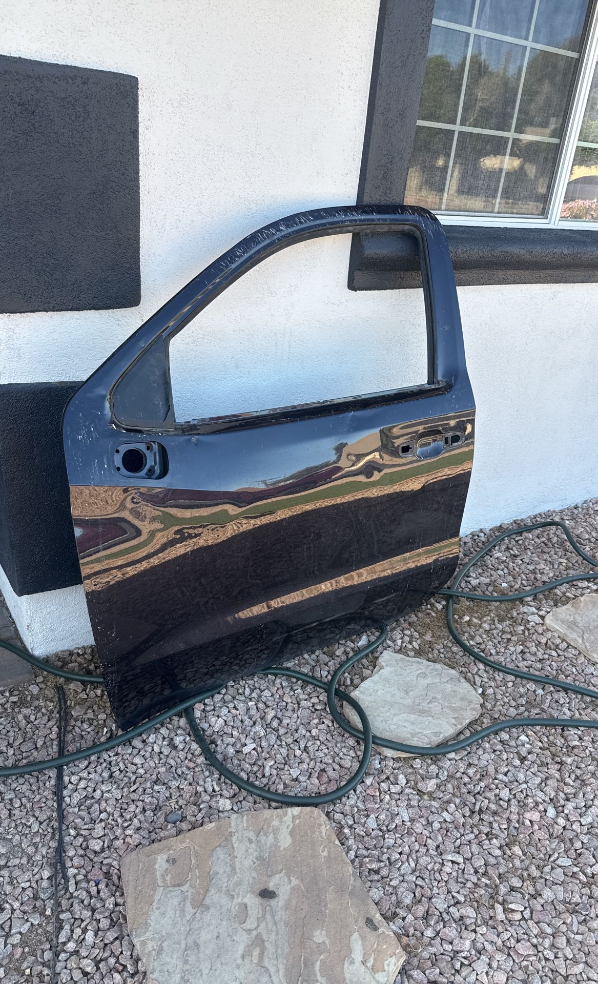 2025 Silverado Door