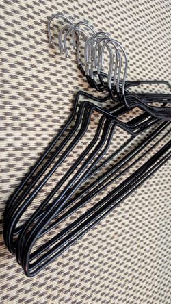 Non-Slip Rubber-Coated Heavy Duty Metal Hangers -10 ct.