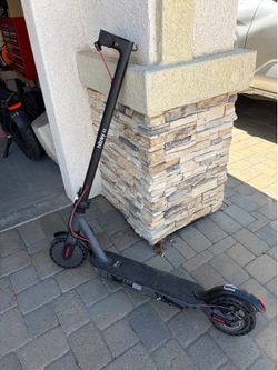 Electric scooter