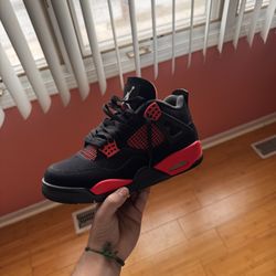 Jordan 4 Red Thunder 