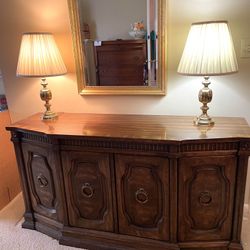 Vintage Style Oak Look Sideboard + Lamps And Mirror