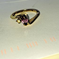 18kt Gold Amethyst And Diamond Ring