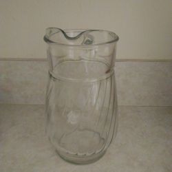 GLASS JUG