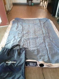 SoundAsleep Dream Series Raised Queen Air Mattress, Built-in Pump