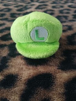 Nintendo Luigi hat keychain