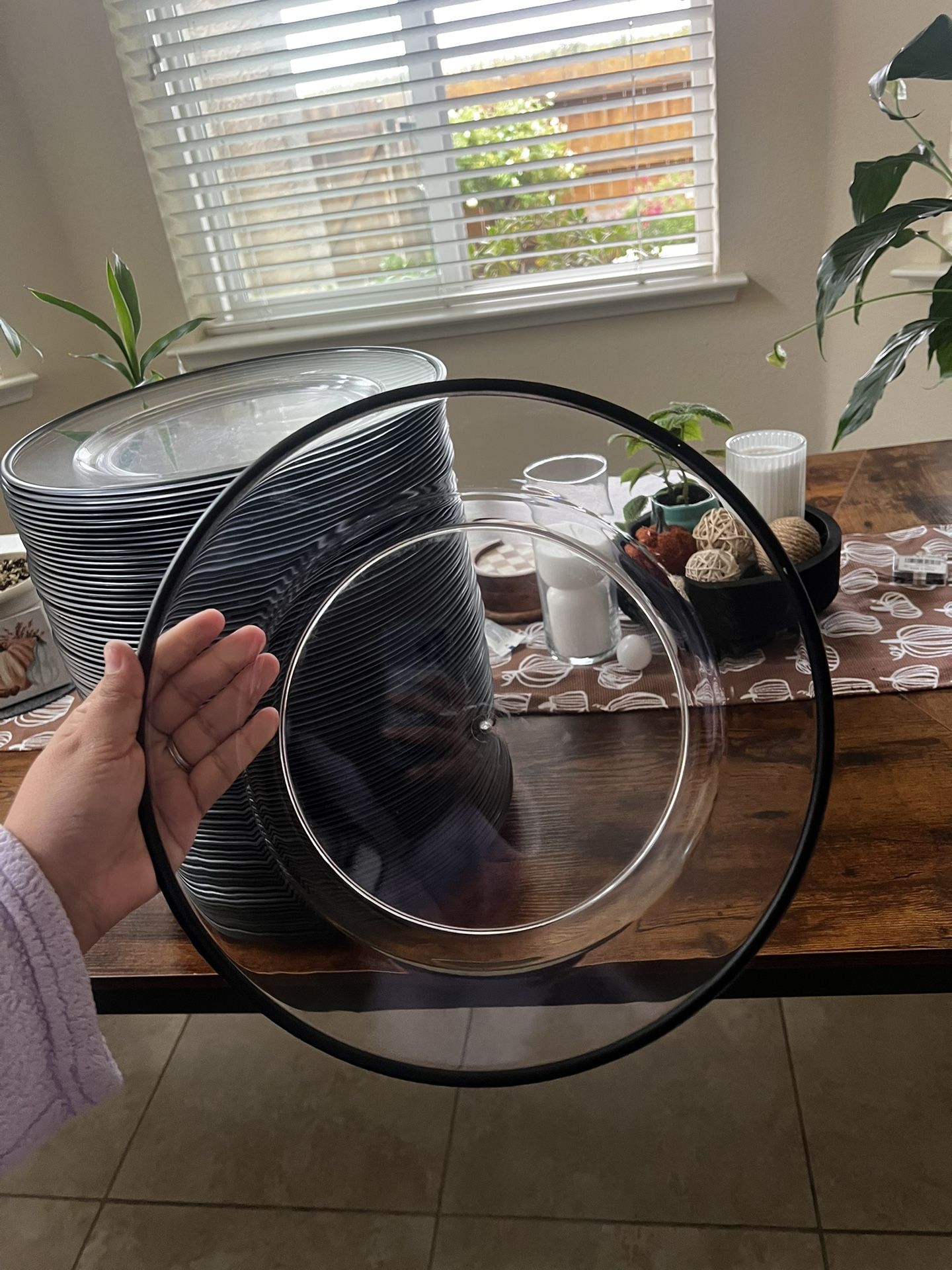 13in Clear Chargers with a Black Rim- Set of 85