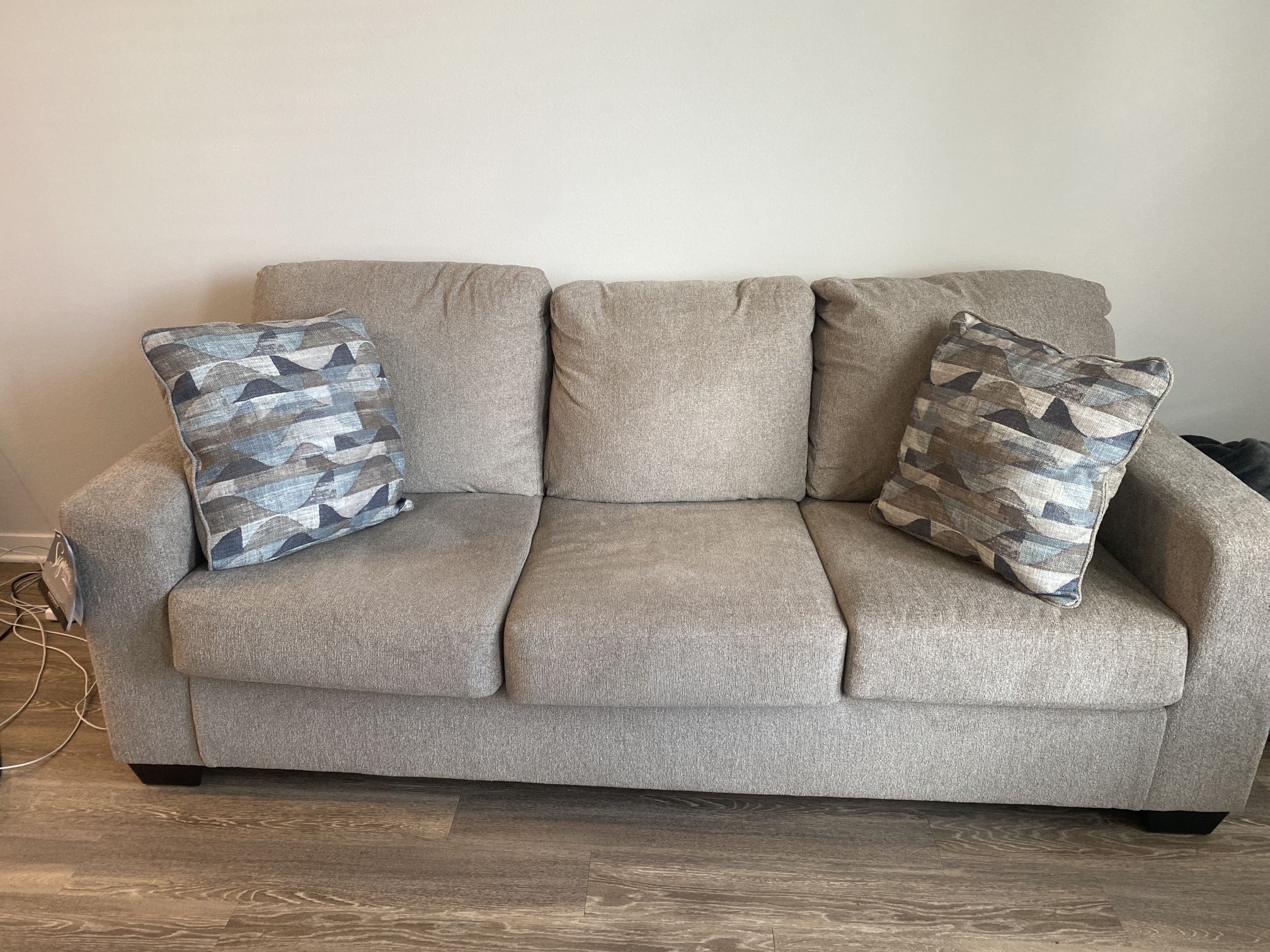 Comfy Couch With 3 Year Warranty Left On It And Tag Still Attached 