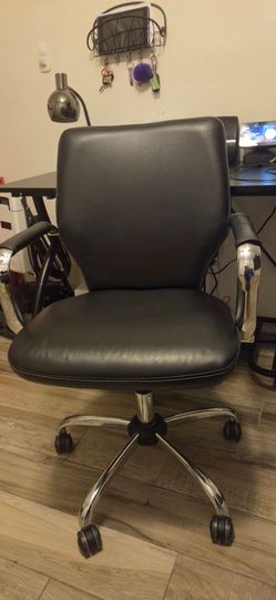 Black leather office chair