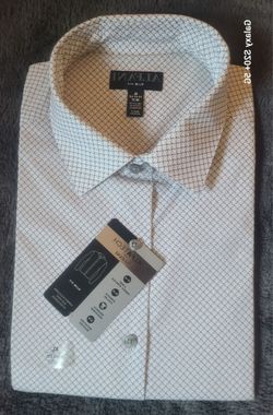 White  Man's collar dress shirt