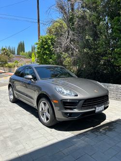 2015 Porsche Macan S - low miles