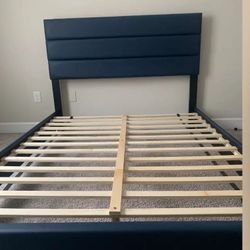 Queen Bed With Head Board With Optional Free Mattress 