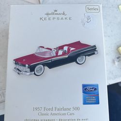 Hallmark Keepsake Christmas Ornament 2007