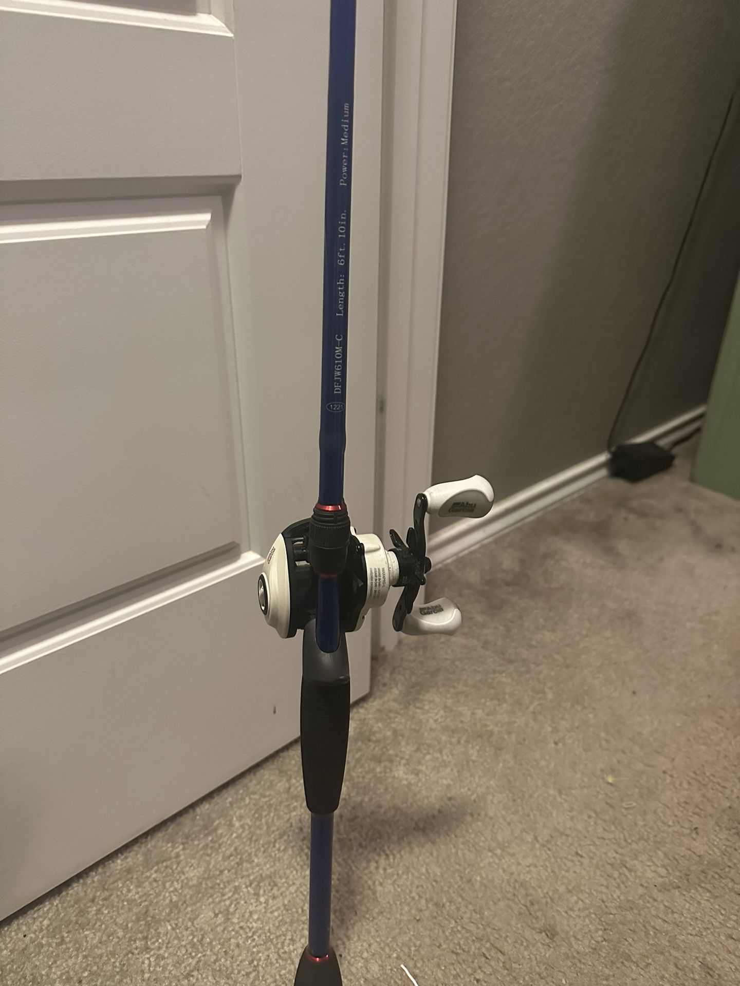 Brand New $500/$600 Bait-caster Rod