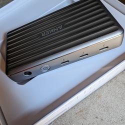 Anker 5-in-1 Thunderbolt 4 Mini Dock