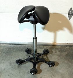 Salli SwingFit Ergonomic Saddle Chair on Castors