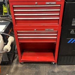CRAFTSMAN TOOL BOX 