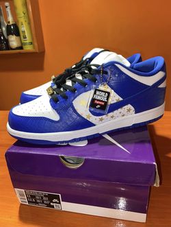 Nike SB Dunk Low X Supreme Royal Blue Size 11 $500