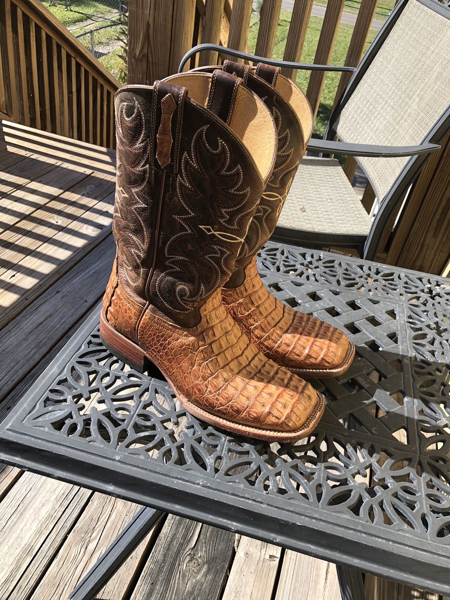 Cody James Caiman Boots