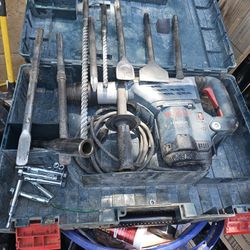 Bosch  13amp 1 5/8 Hammer Drill 