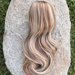 22 Inch Long Wavy Drawstring Ponytail Extension, One Piece Layered Pony Synthetic Hair with Net & Clips, Ash Blonde with Copper Highlights, 140g, NEW!