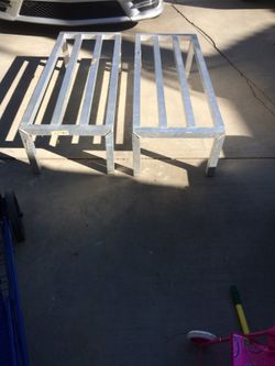 Walk in cooler racks