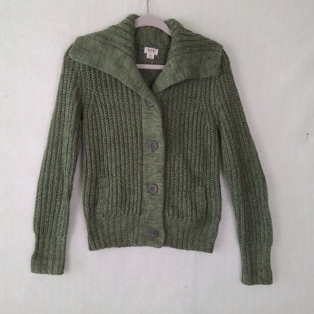 Women's Chunky Knit Cardigan Sweater Jacket Size Small in Green