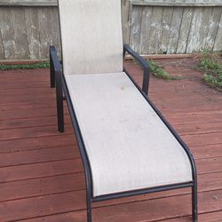 Outdoor Reclined Chair