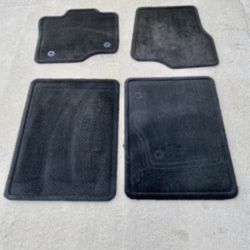 Car Mats For Small/ Midsize  Car