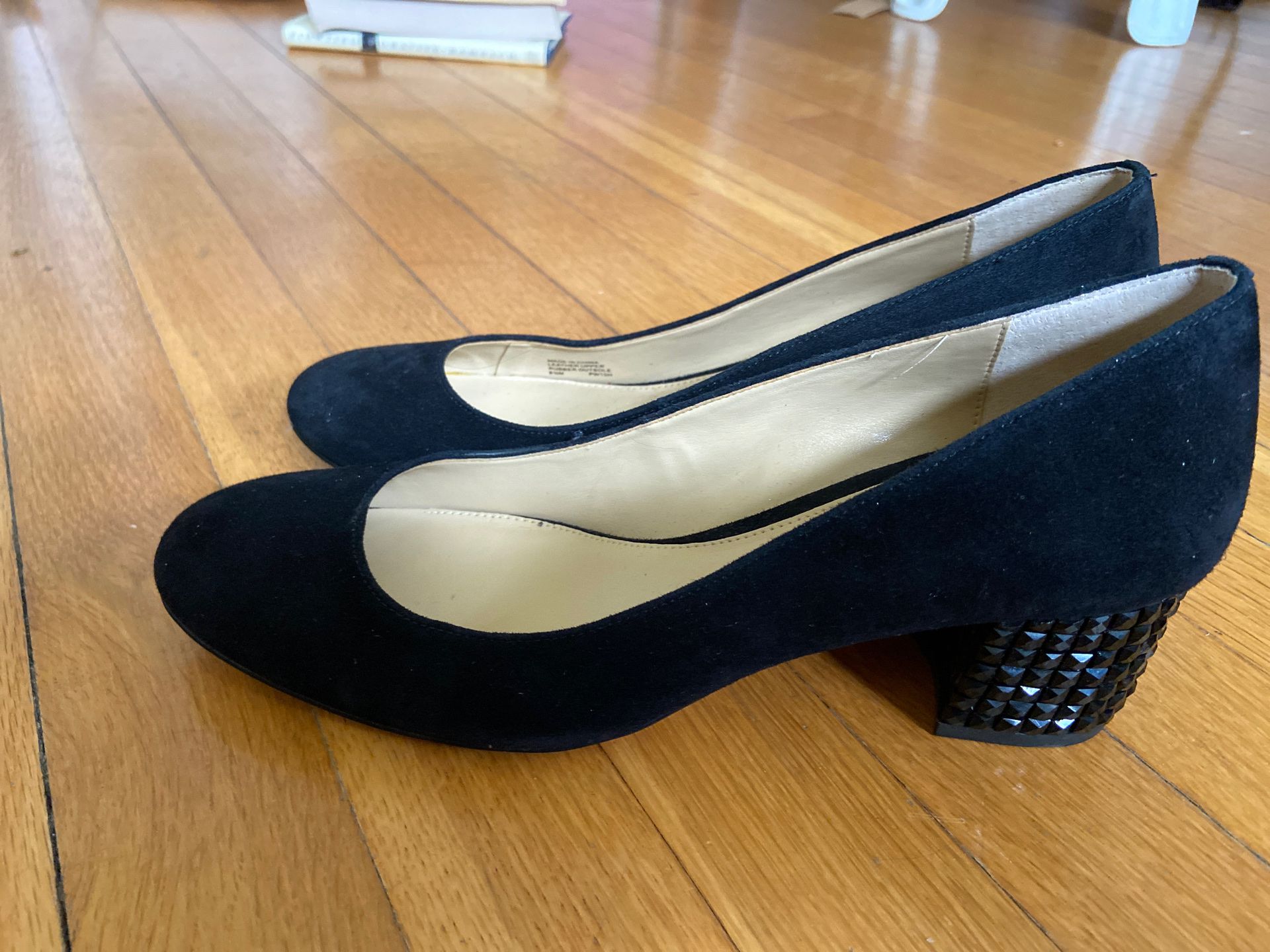 Michael Kors elegant evening shoes size 8