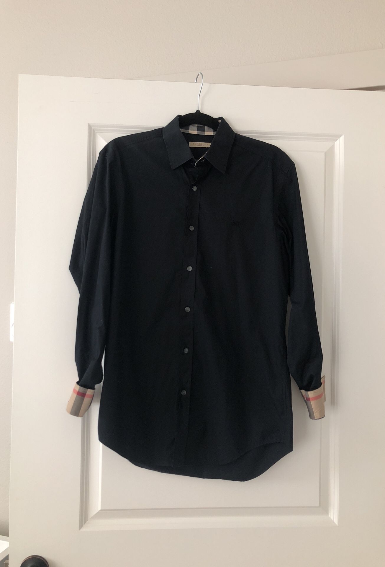 Men’s Burberry shirt