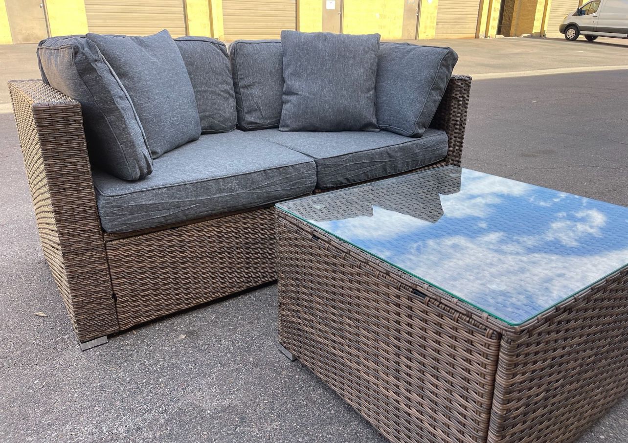 Outdoor Patio Furniture Loveseat W/ Coffee Table *New*