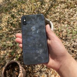 📱iPhone X 64GB Bad Face ID Works great. Msg me for store address, we sell a lot of phones like this 📱