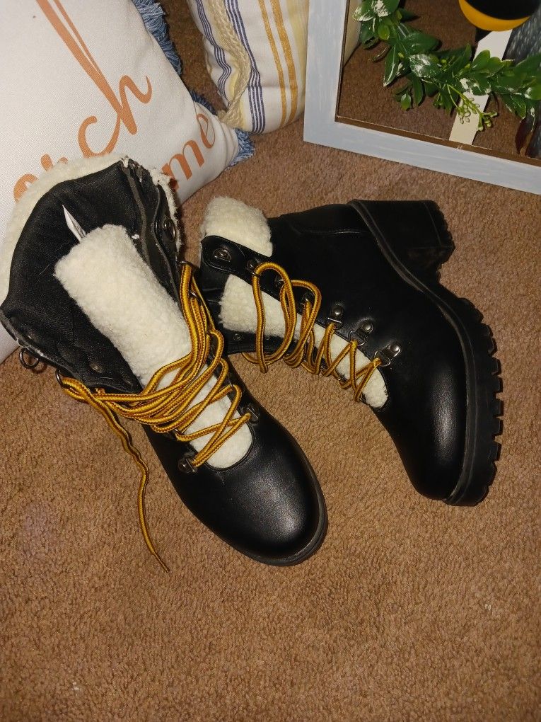 Super Cute Size 8 Black Boots