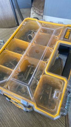 DeWalt