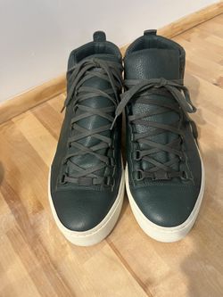 High top arenas