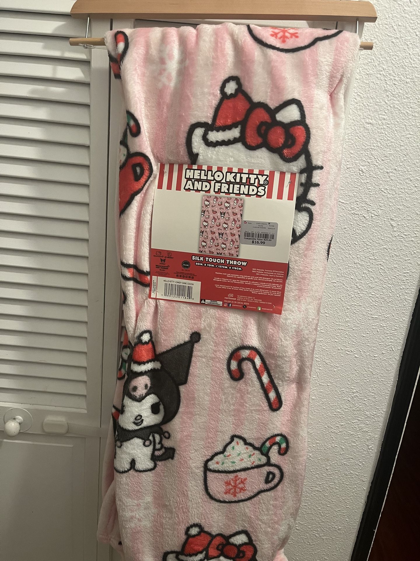 Hello Kitty And Friends Christmas Blanket 