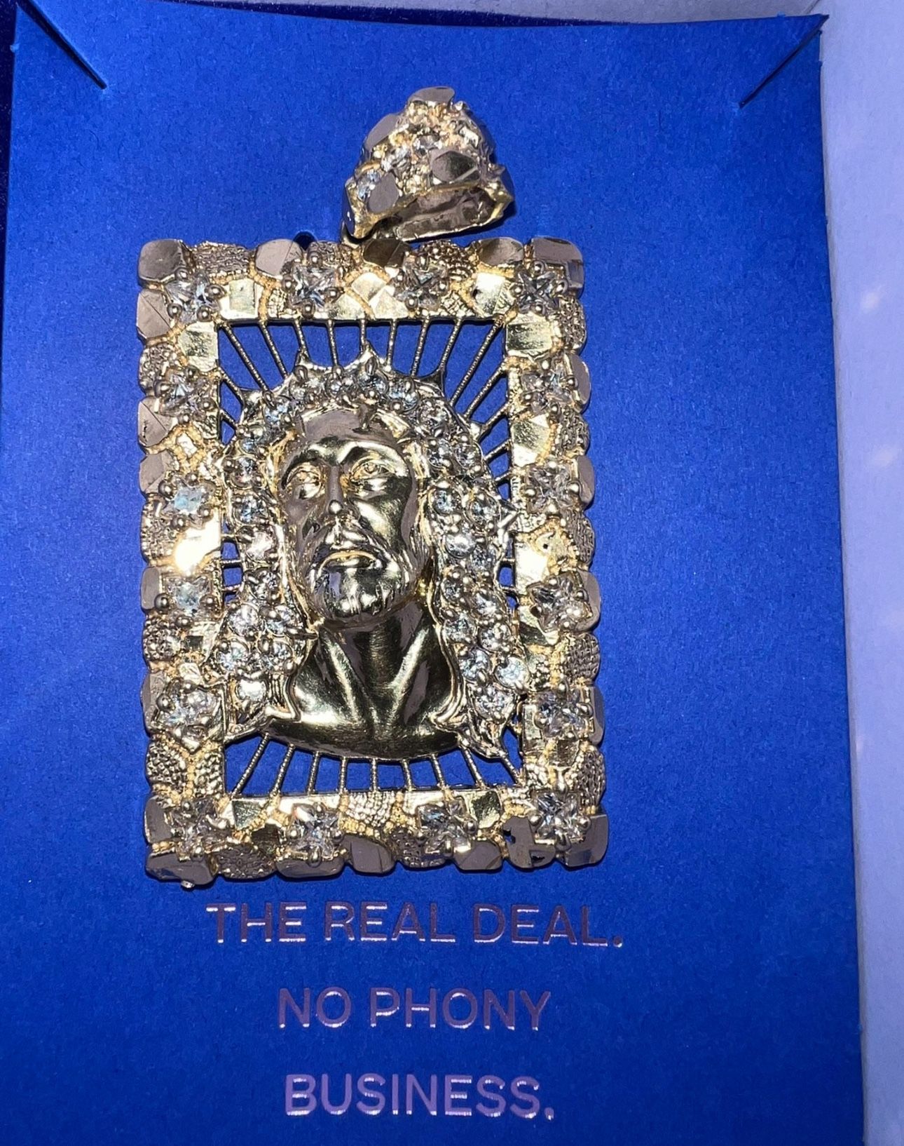 10 karat solid, gold pendant